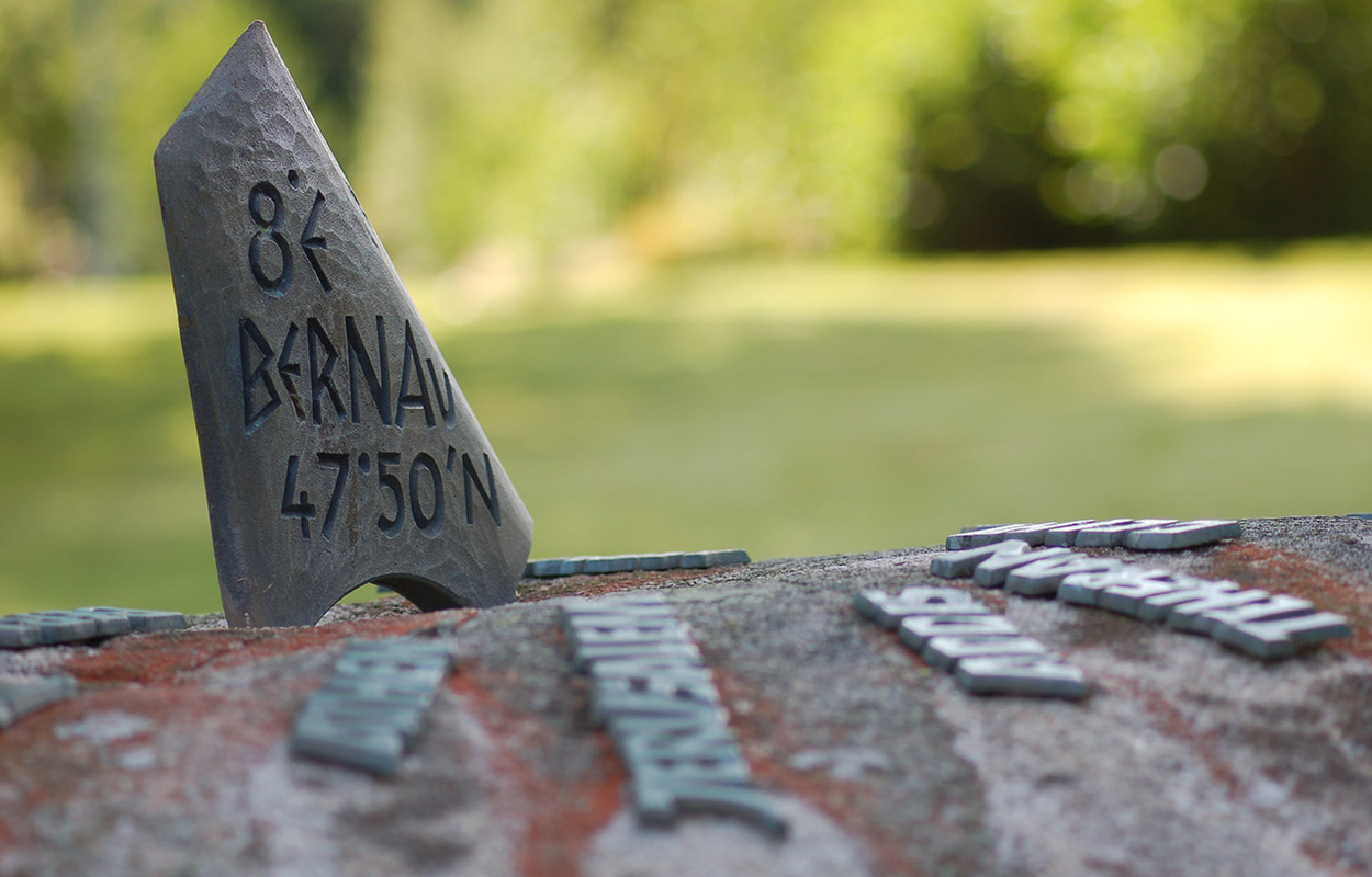 Bernau Schwarzwald Findlings-Sonnenuhr. Foto Heike Budig Bernau Schwarzwald Findlings-Sonnenuhr. Foto Heike Budig